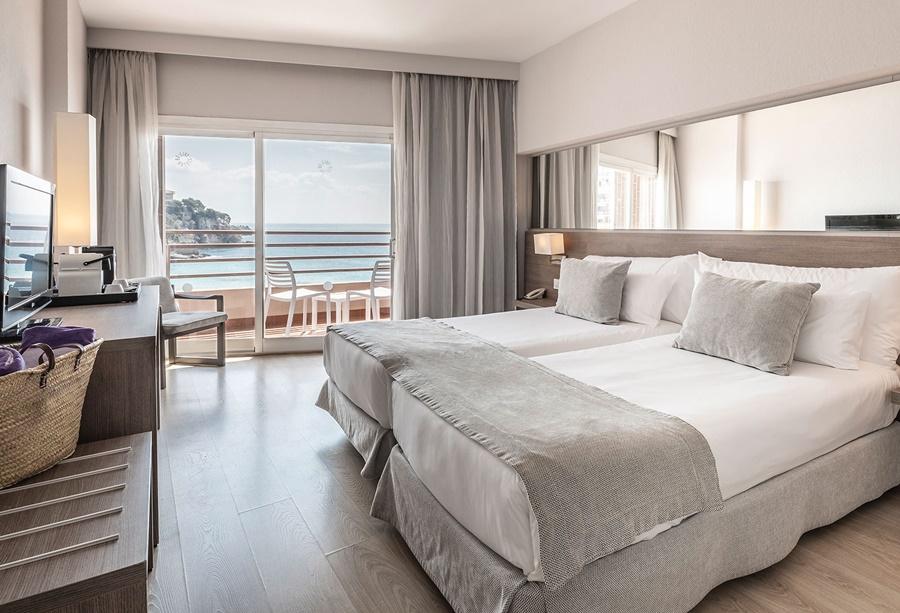 Отель Be Live Experience Costa Palma (Adults Only) Cala Major  Экстерьер фото